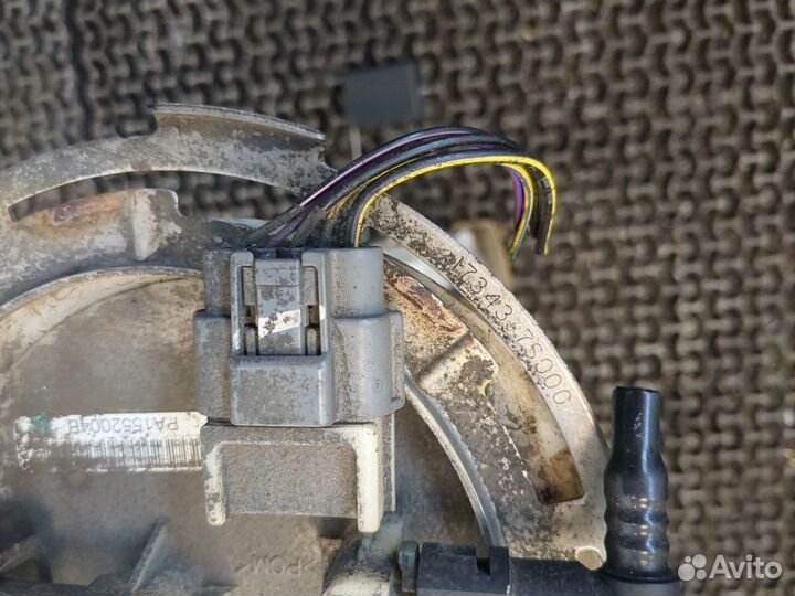 Насос топливный электрический Infiniti QX56, 2004