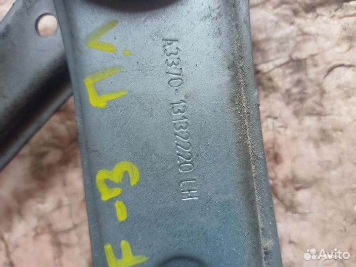 Стеклоподъемник передний левый Opel Zafira B