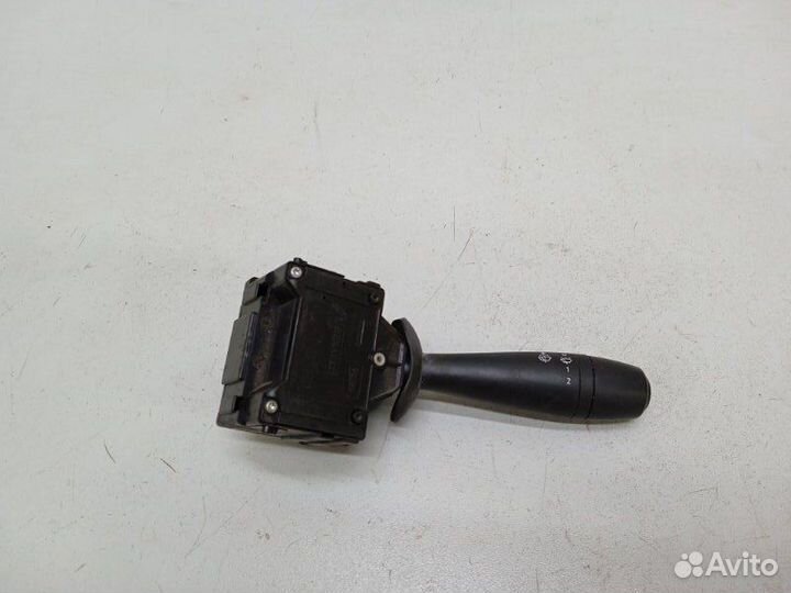 Переключатель стеклоочистителей Renault Logan 2