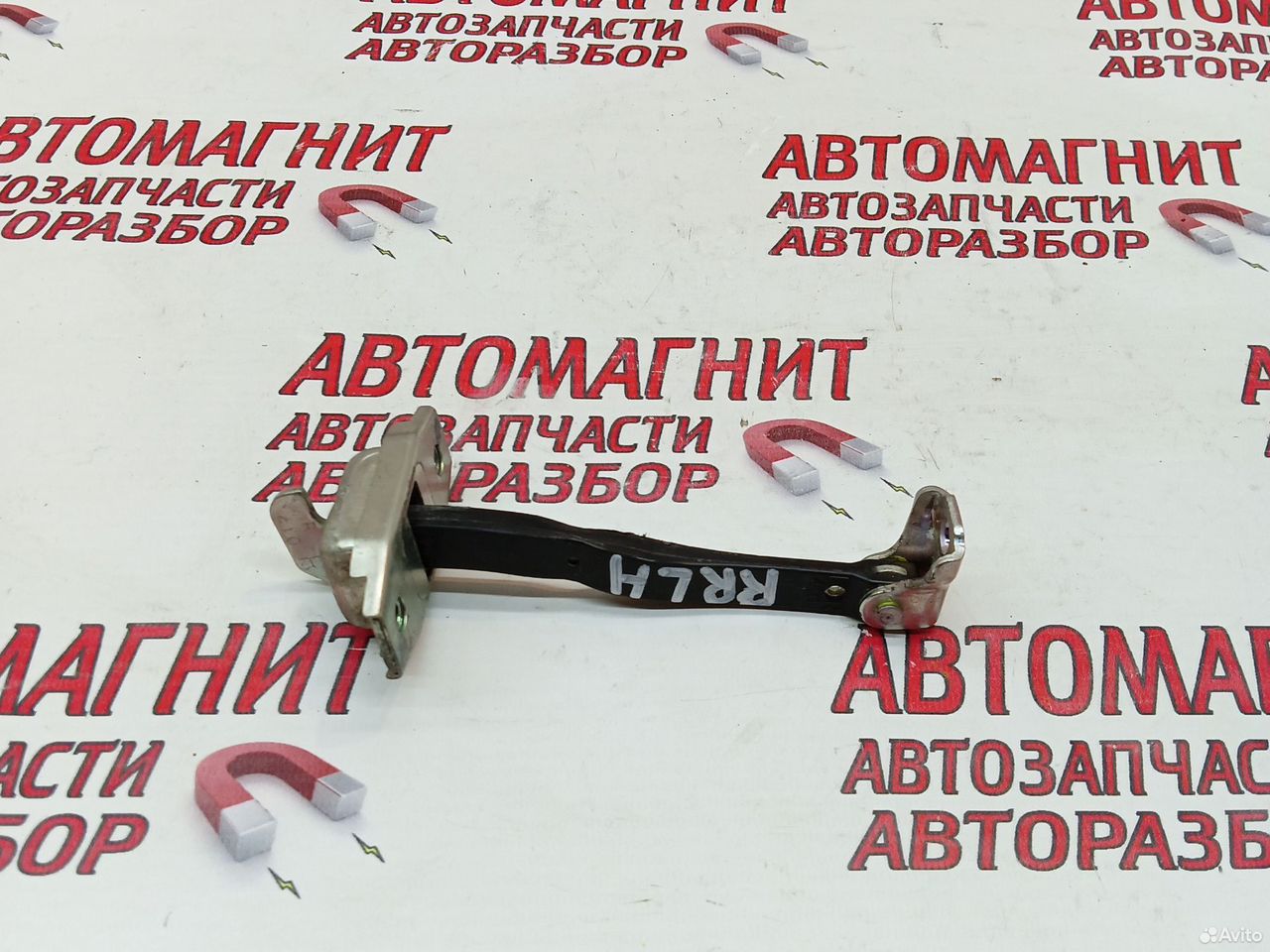 Ограничитель двери задней левой Тойота Рав 4 ха40