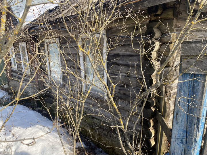 Дом 30 м² на участке 7,2 сот.