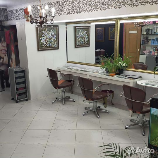 Сдается в аренду кресло парикмахера