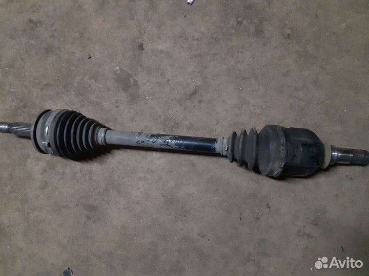 Шруз передний левый Toyota corolla e150