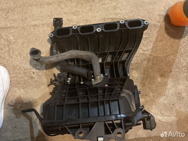 Впускной коллектор bmw 1 серия