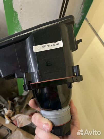 Фара противотуманная BMW E34 новая