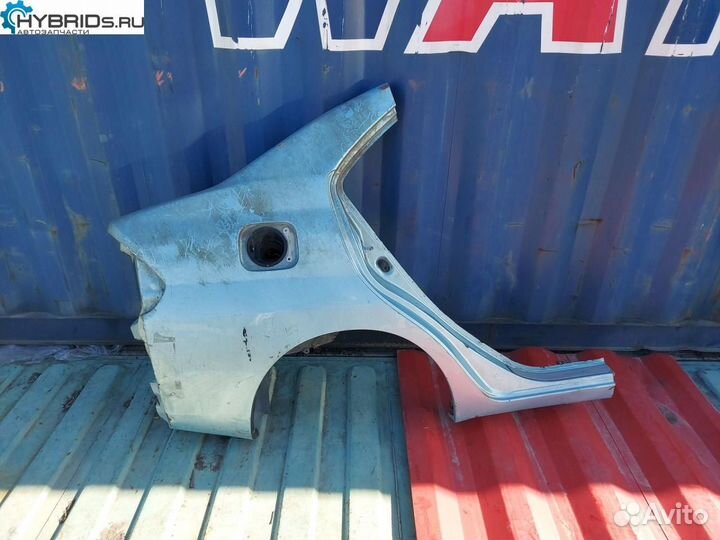 Крыло заднее правое Toyota Prius NHW11 61601-47020