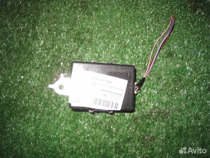 Блок центрального замка Toyota Auris E18 2015