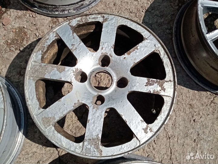 Диски литые R15 4x114.3