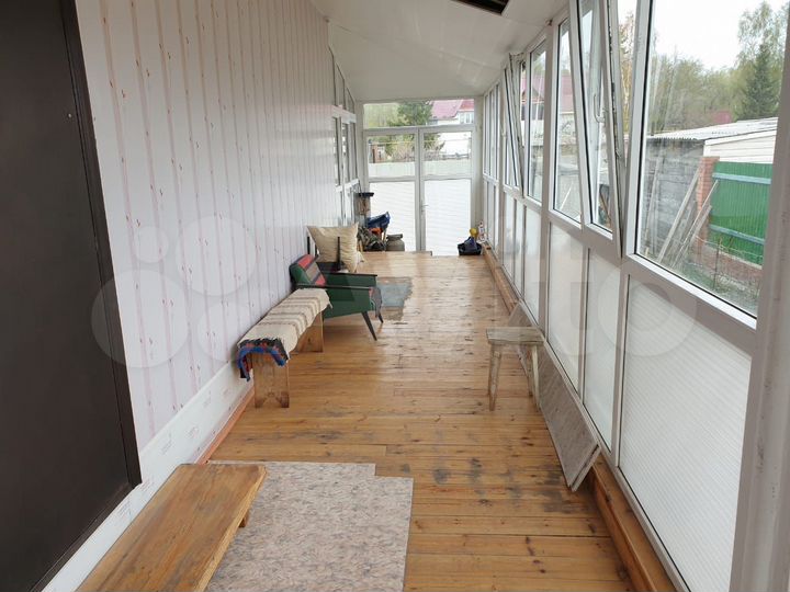 Дом 180 м² на участке 16 сот.