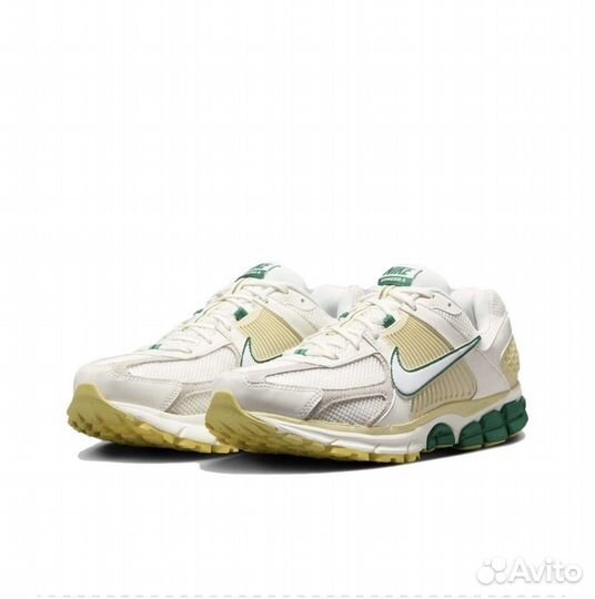 Nike Air Zoom Vomero 5 Оригинал