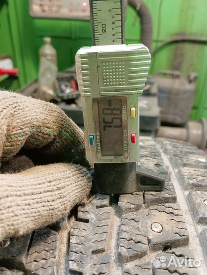 Dunlop SP Winter Ice 01 205/55 R16 94T