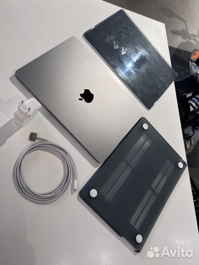 Компьютер macbook