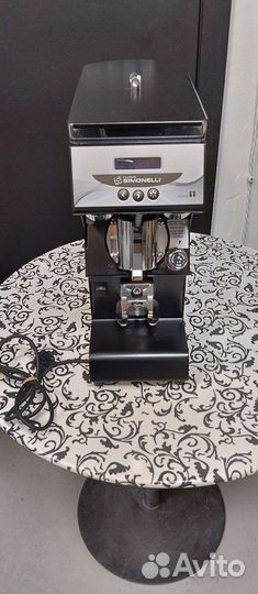 Кофемолка профессиональная Nuova Simonelli Mythos