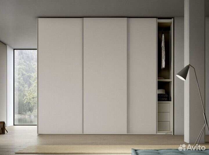 Встраиваемый шкаф