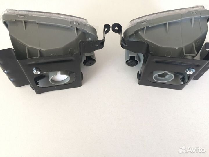 Противотуманная фара (туманка) Chevrolet Lacetti