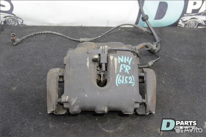 Суппорт передний правый Mercedes-Benz Gl-Class