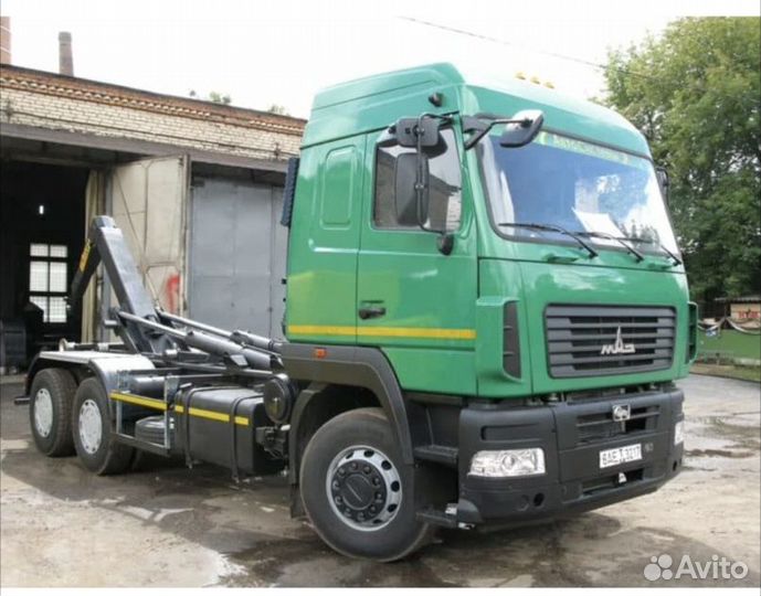 Водитель категории С, вахта в Москве, мультилифт