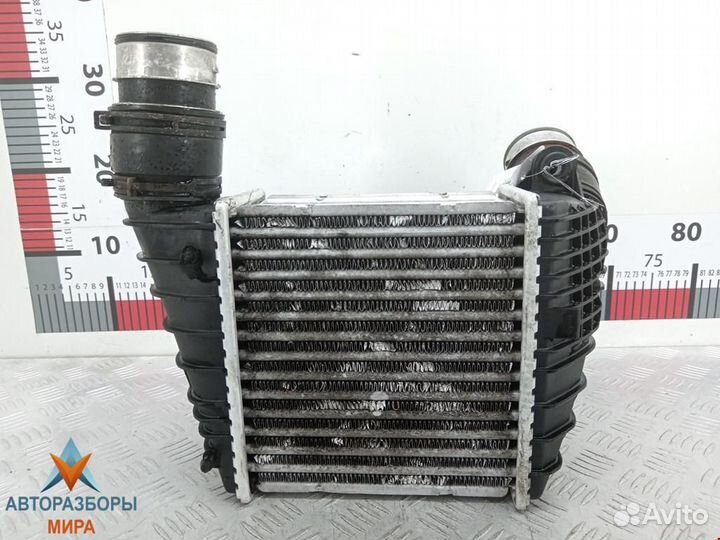 Интеркулер Volkswagen Golf 4 2002 1J0145803G