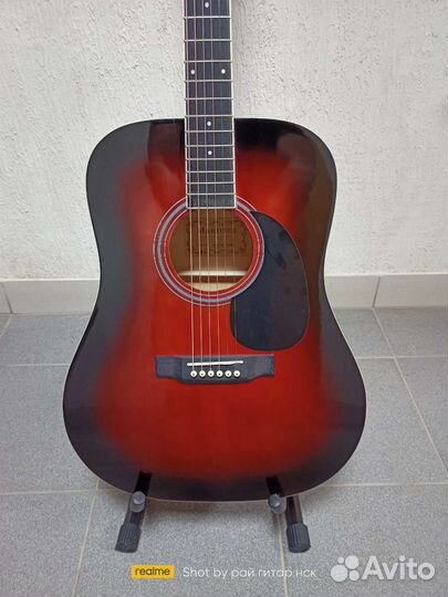 Акустическая гитара мартинез
