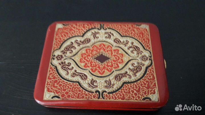 Портсигар дамский лаковая кожа