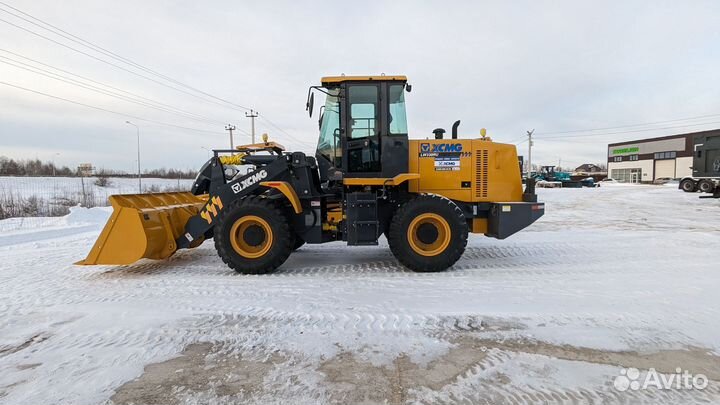 Фронтальный погрузчик XCMG LW330RU, 2024