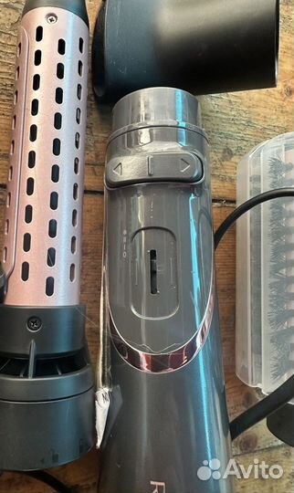 Фен-щетка Remington AS8606