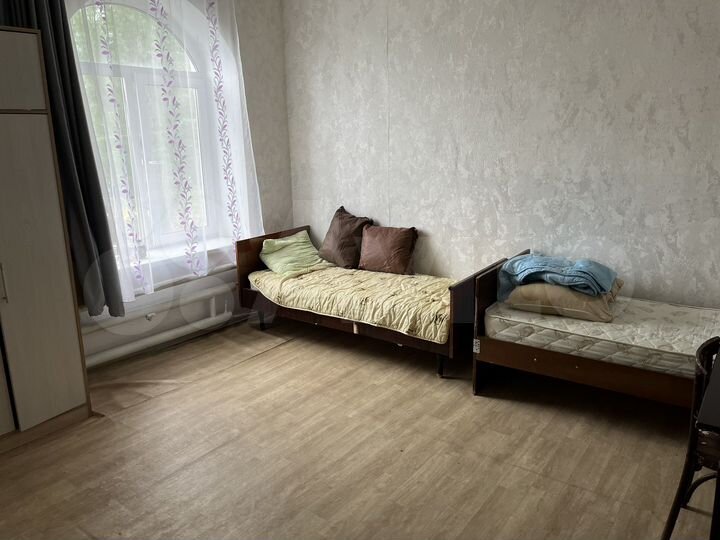 Комната 13 м², 2/2 эт.