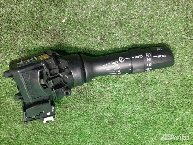 Подрулевой переключатель стеклоочистителя Lexus R