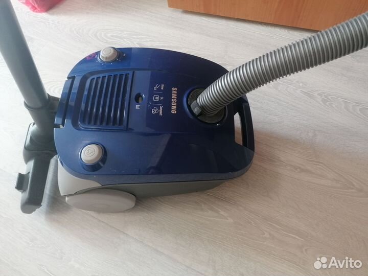 Пылесос Samsung 4140