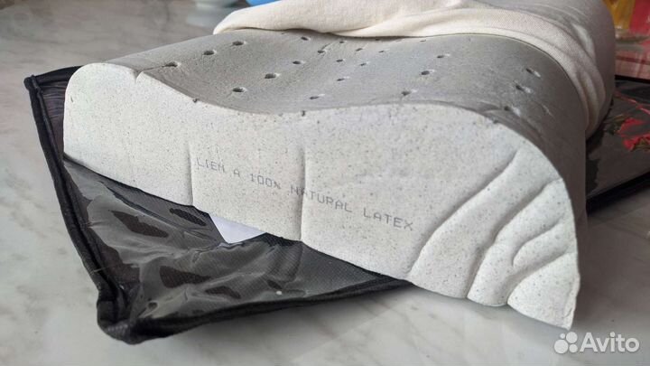 Подушка детская ортопедическая Liena латекс