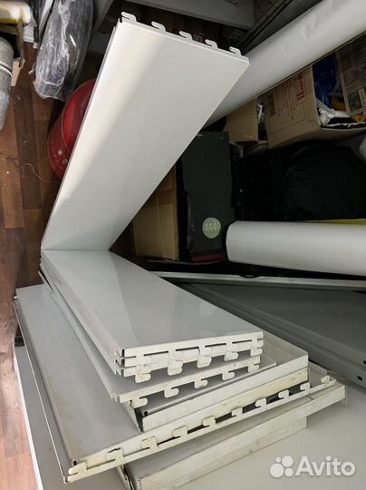 Стеллаж пристенный металлический