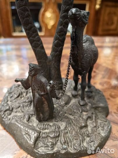 Статуэтка бидуин бронза