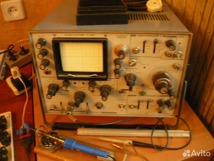 Осциллограф двухлучевой