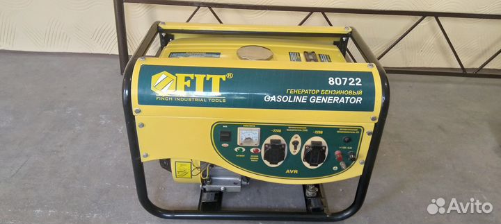Бензиновый генератор