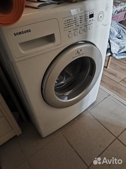 Б/У Стиральная машина Samsung WF7520SAV