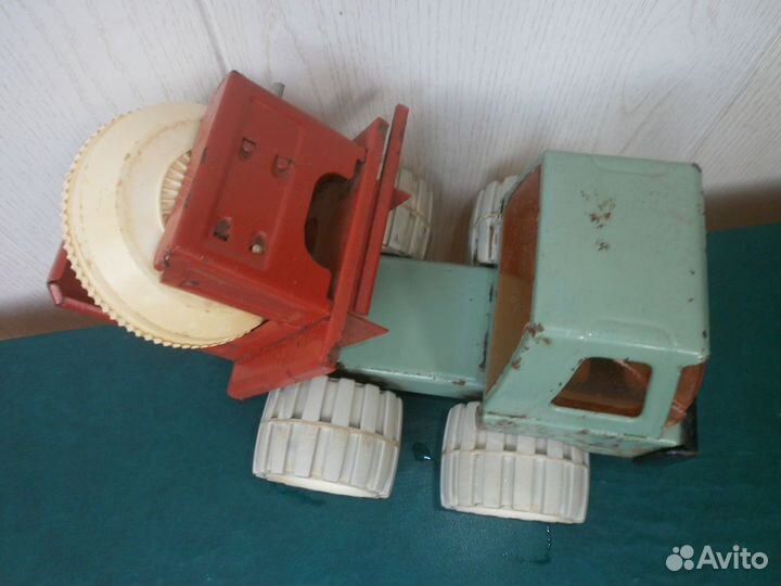 Грузовик, игрушки из СССР