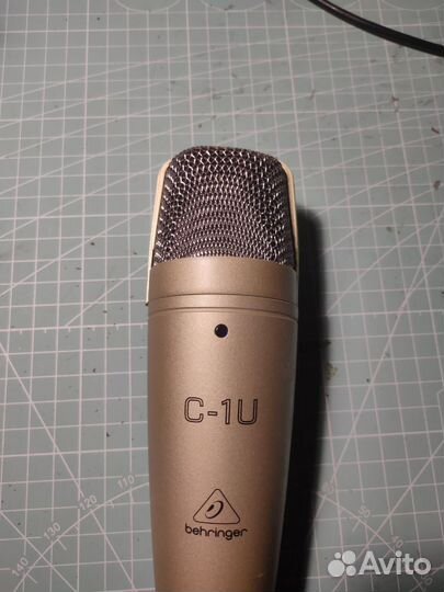 Конденсаторный микрофон Behringer C-1U