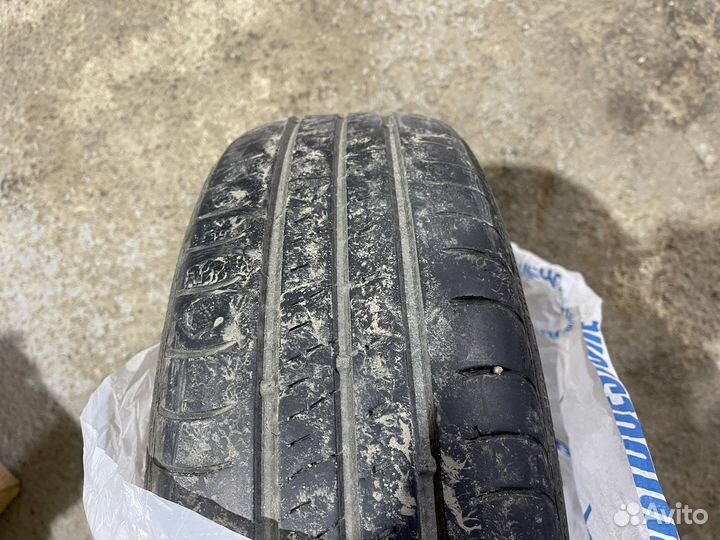 Kumho 792 185/65 R15
