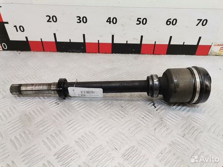 Полуось передняя правая (приводной вал, шрус)