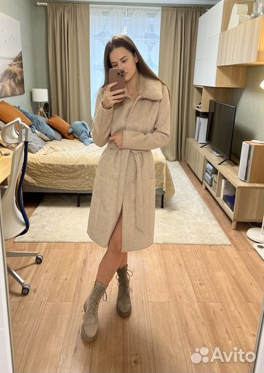 Шерстяное пальто с мехом кролика