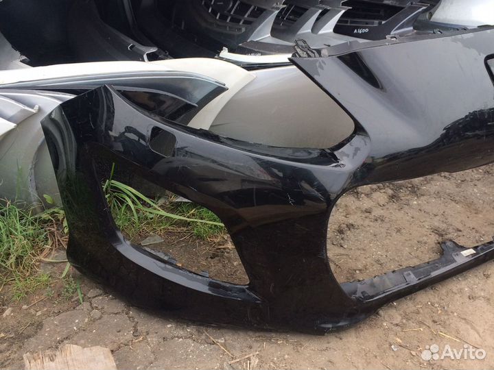 Бампер передний Peugeot 308 1T7