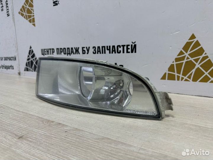 Фара противотуманная левая Skoda Octavia A5