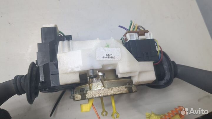 Переключатель поворотов и дворников Volvo S40 / V4