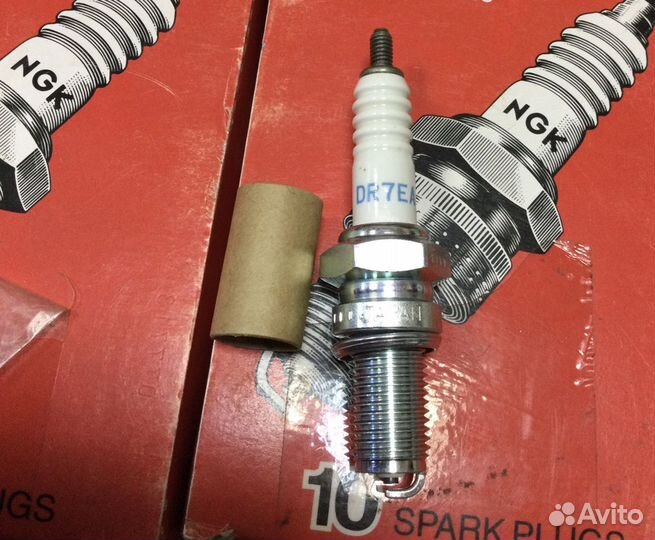 Свечи зажигания Honda BF20-90