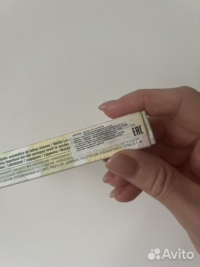 Clinique intense cayenne каранжаш для губ