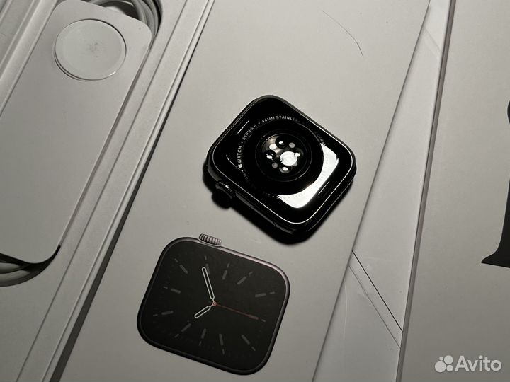 Apple Watch S6 44mm Stainless Steel GPS + Cellular