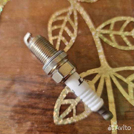 Свечи зажигания denso Q20TT