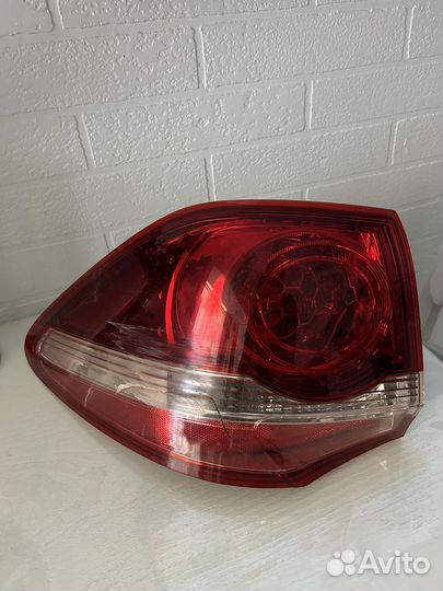 Задний стоп на Toyota Crown s200