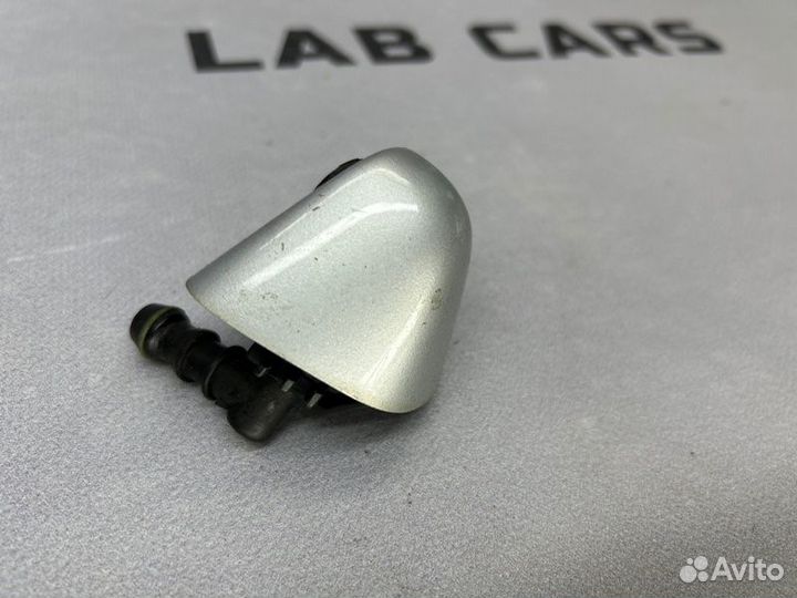 Форсунка омывателя фар правая Bmw X5 E53