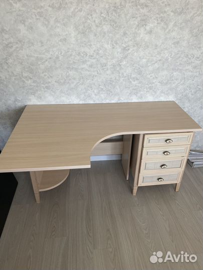 Компьютерный стол бу + шкаф столбик